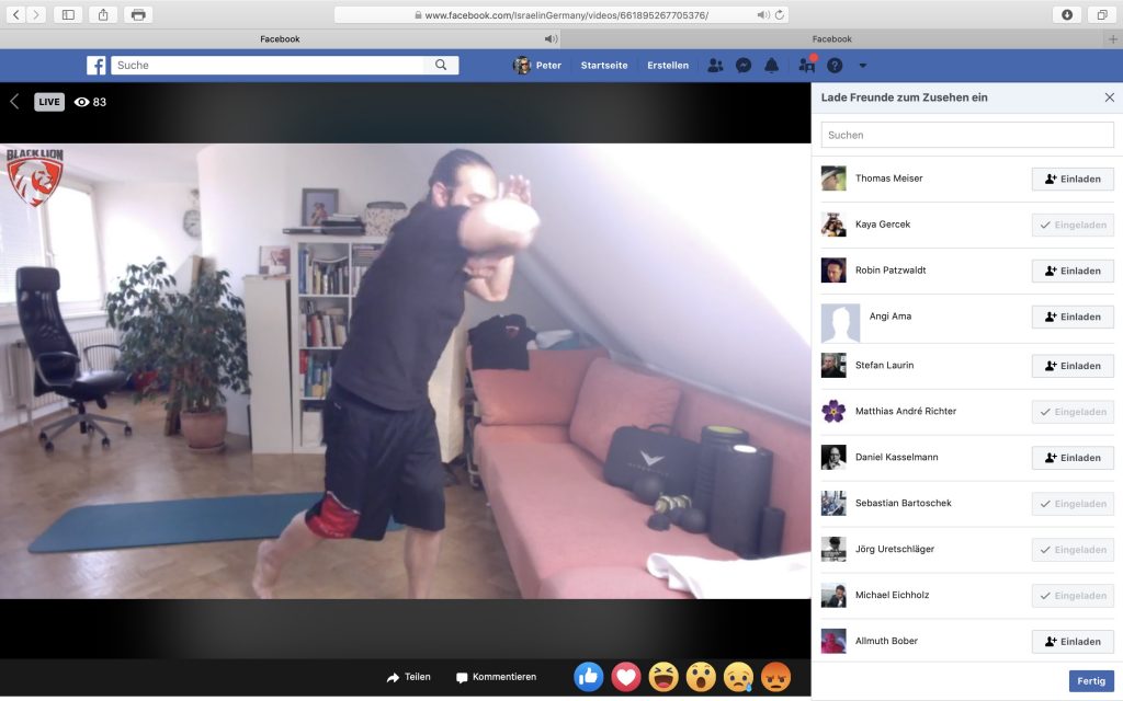 Linir Mizrahi zeigt, wie man den Ellbogen korrekt im Krav Maga nutzt; Screenshot Facebook