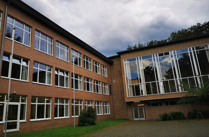 Bochumer Gymnasium Graf-Engelbert-Schule (Foto: Roland W. Waniek)