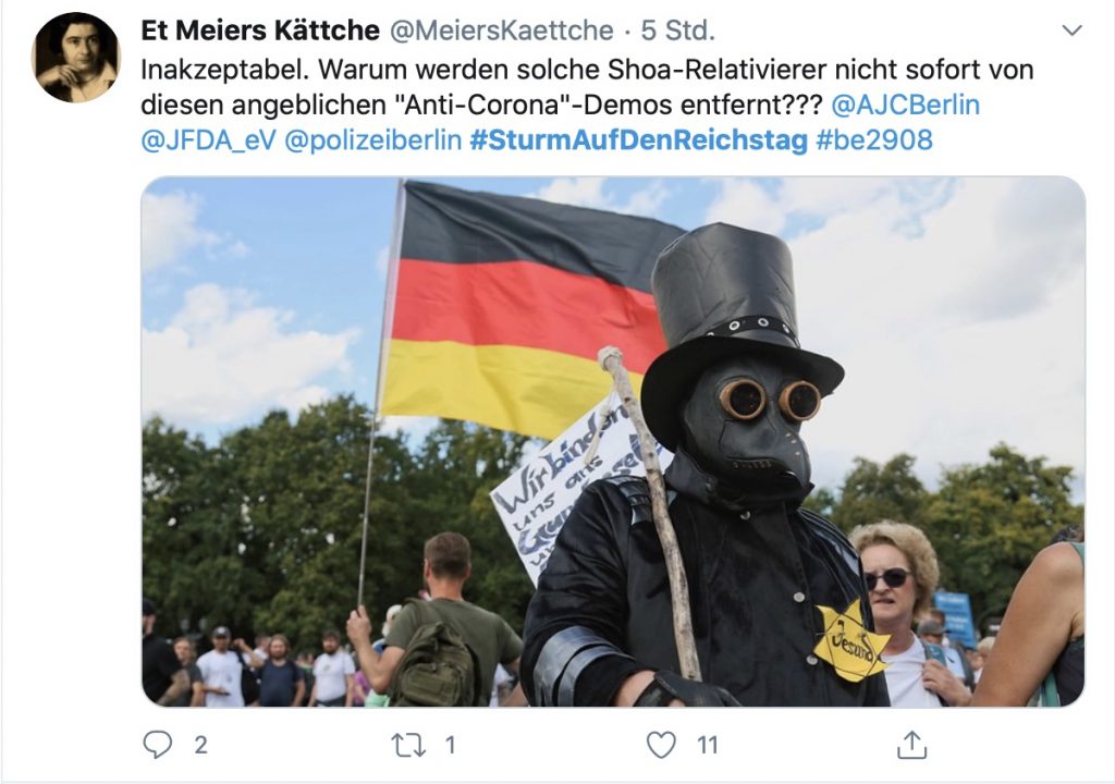 Shoa-Relativierung beim "friedlichen Volksfest" in Berlin; Screenshot Twitter