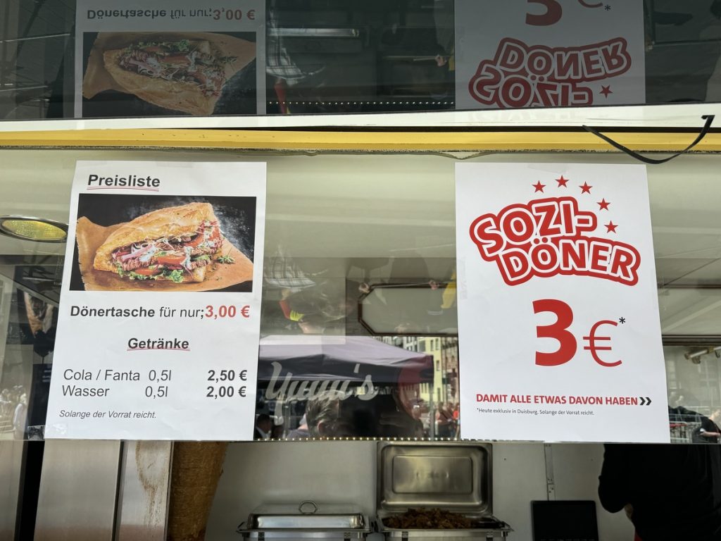 Sozen-Döner mit Alles nur 3€ (Foto: Peter Ansmann)